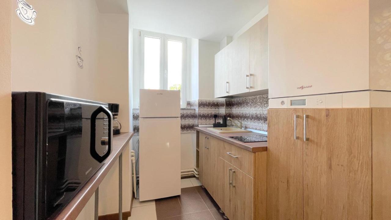 Well Prettyplaces Apartment 001 Braşov Buitenkant foto